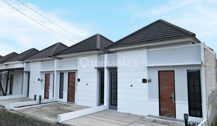 Rumah siap huni dekat dengan stasiun dan toll 2