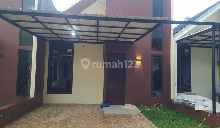 Rumah siap huni dengan mezaninne ( bioskop mini)  2