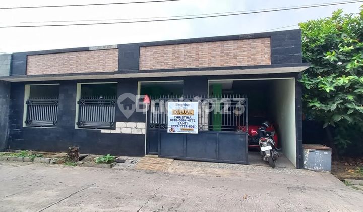 HUNIAN LUAS LOKASI SANGAT STRATEGI DEKAT SARANA DAN PRASARANA