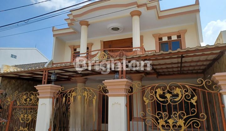 Modern Classic Residence