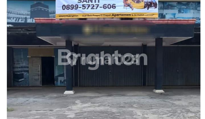 GEDUNG KANTOR AKSES JALAN RAYA