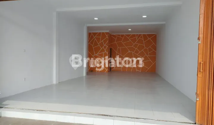 STRATEGIC LOCATION SHOPHOUSE STRATEGIC LOCATION SHOPHOUSE