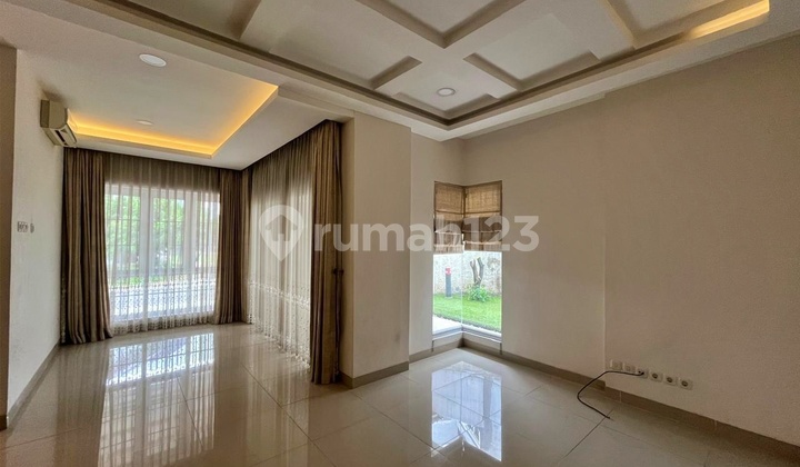 Rumah 2 Lantai Siap Huni dan Strategis di Raffles Hills Cibubur 2