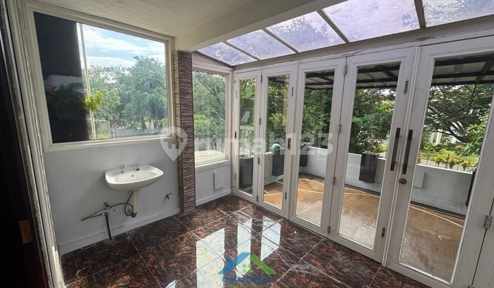 Beautiful Semi-Furnished House for Rent Ready to Occupy in Legenda Wisata 2