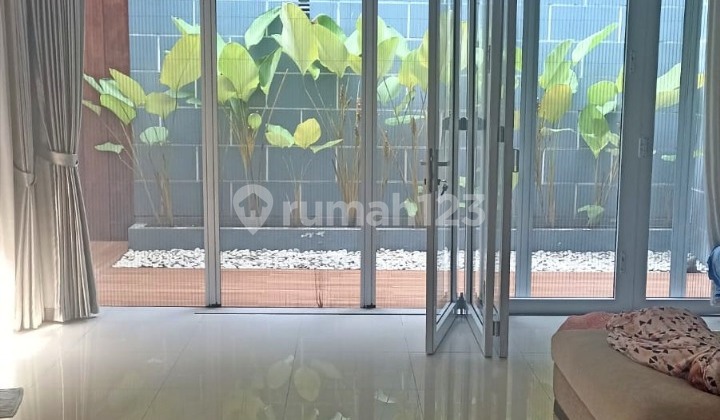 Rumah Cantik Siap Huni Lokasi Sangat Strategis Di Legenda Wisata 2