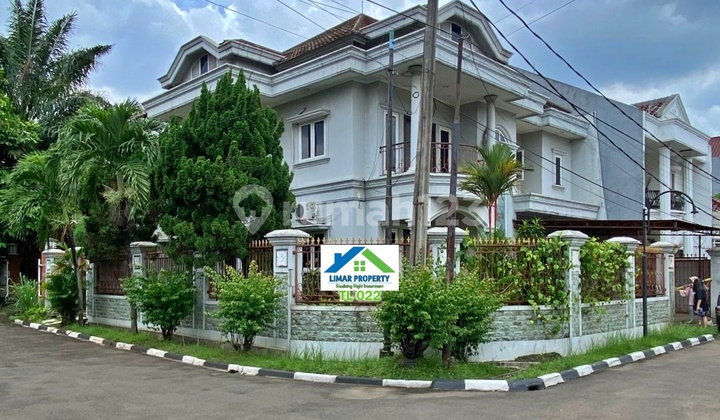 Rumah Cozy Harga Terbaik Cluster Favourite Taman Laguna Cibubur Rumah Cozy Harga Terbaik Cluster Favourite Taman Laguna Cibubur