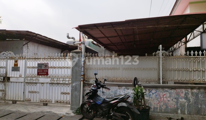 Lahan utk usaha SHM ada IMB dgn bangunan tua +/-500m di Johar baru Lahan utk usaha SHM ada IMB dgn bangunan tua +/-500m di Johar baru