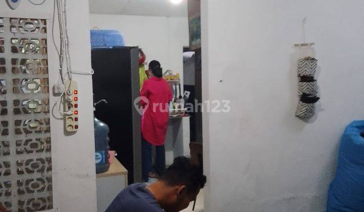 Rumah 2 Lantai SHM Johar Baru Jakarta Pusat 2