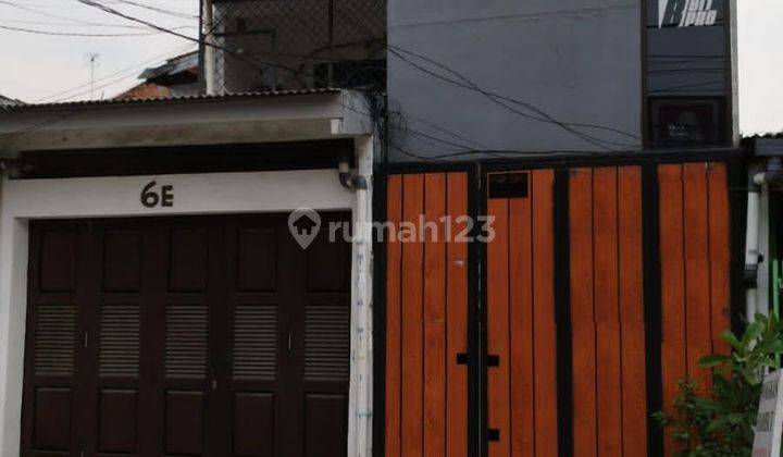 Rumah 2 Lantai SHM Johar Baru Jakarta Pusat 1