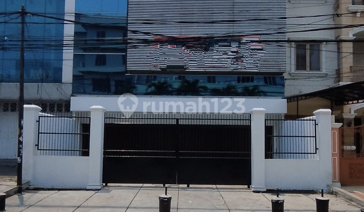 3-Story Linked Shop House 500m SHM Ex-Office Sunter Agung 1