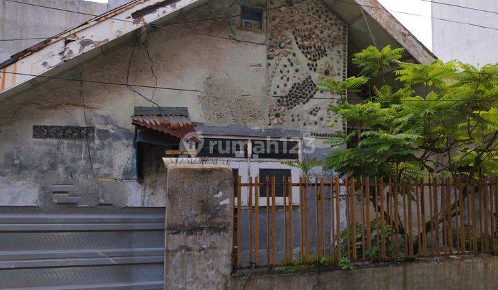 Rumah Tua Hitung Tanah SHM Murah Rp15jt Per Meter di Jelambar 1