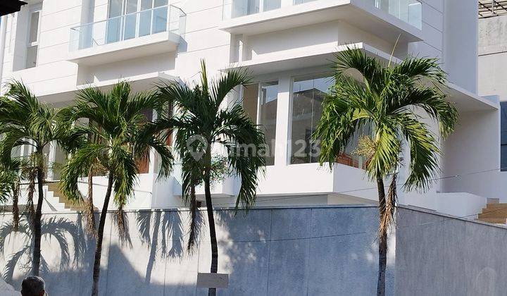 Rumah Baru 4 Lantai SHM Kolam Renang Lift Sunter 2