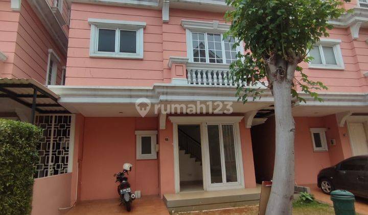 Rumah Bagus 3 Lantai SHM Cluster Omaha Paramount Gading Serpong 1