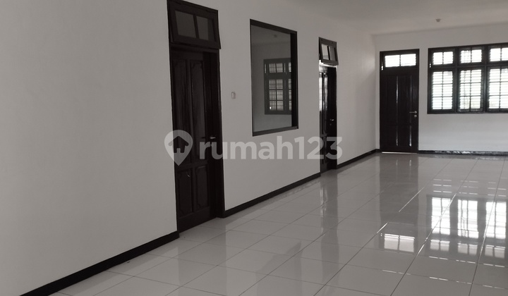 3-Story Linked Shop House 500m SHM Ex-Office Sunter Agung 2