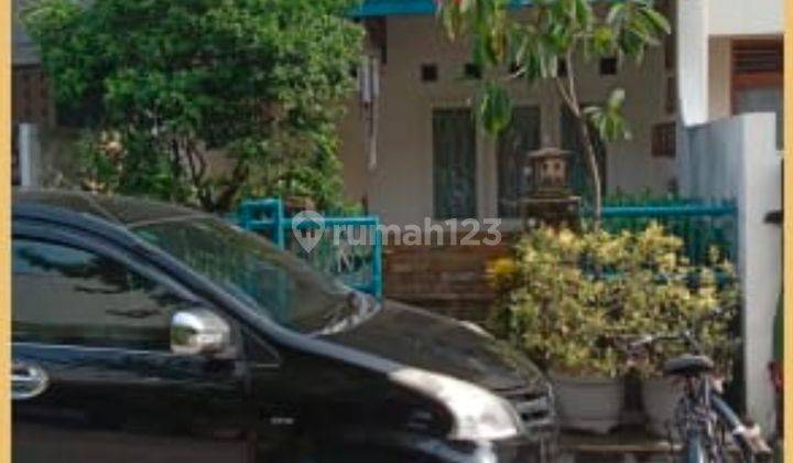 Rumah SHM 2 Lantai Semi Furnished Kelapa Gading 1