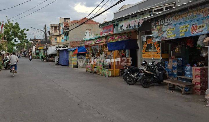 Rumah dgn 3 Ruko tersewa didepan rumah utama SHM Warakas Tj. Priok 1