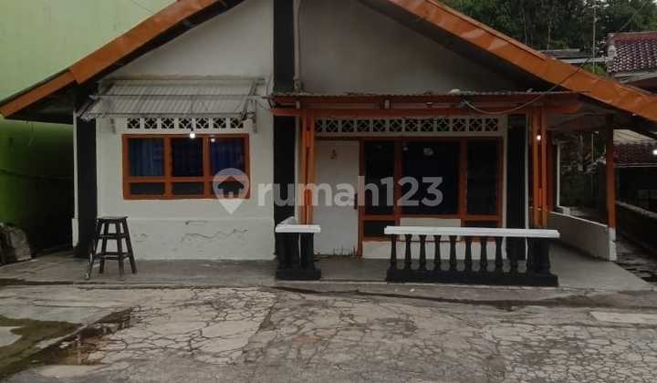 Rumah Cipanas Pinggir Jalan Raya SHM Semi Furnished Bisa utk Usaha