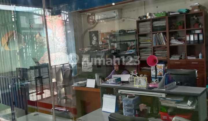 Rumah Plus Bengkel Reklame Dan Kos SHM 3 Lantai Sunter Jaya Rumah Plus Bengkel Reklame Dan Kos SHM 3 Lantai Sunter Jaya