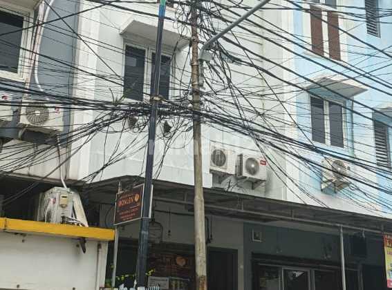 Ruko Plus Kos SHM 4 Lantai di Grogol Furnished