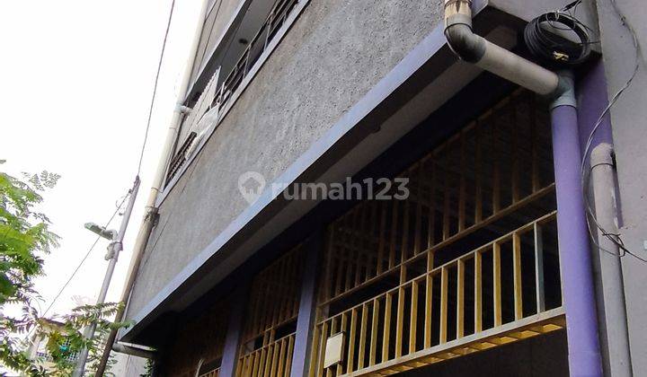 Rumah Tinggal Plus Kos 29 Kamar 4 Lantai SHM Kerendang Jemb. Lima 1