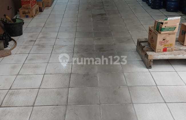 FOR SALE Very Cheap.....2 Adjacent Shophouses SHM 3 Floors Ready for Business Kelapa Gading FOR SALE Very Cheap.....2 Adjacent Shophouses SHM 3 Floors Ready for Business Kelapa Gading