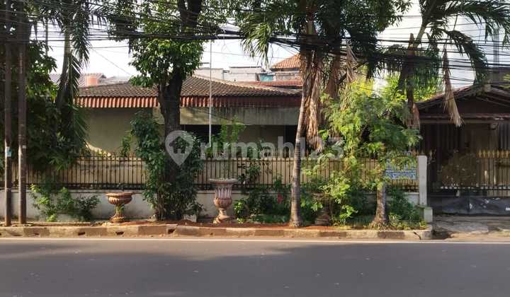 Rumah Tua Hitung tanah jalan raya cempaka putih Jakarta Pusat Rumah Tua Hitung tanah jalan raya cempaka putih Jakarta Pusat