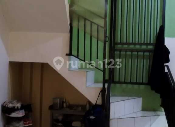 SHM house converted into a boarding house, one-car road, spacious, Petojo Roxy 2