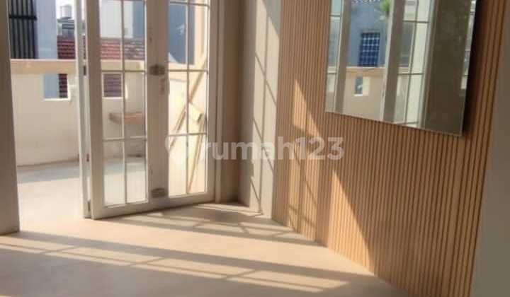 Rumah Baru SHM 3 Lantai di Sunter Mas Semifurnished 2