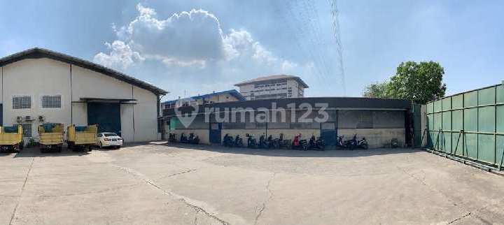 Ready-to-Use Warehouse in Pegangsaan Dua, Kelapa Gading for Rent/Sale Ready-to-Use Warehouse in Pegangsaan Dua, Kelapa Gading for Rent/Sale