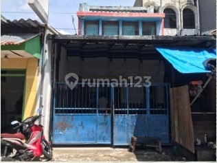 Shop House for Rent in Krukut/Tamansari, West Jakarta