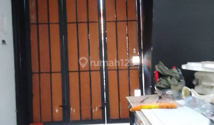 Rumah 2 Lantai SHM Johar Baru Jakarta Pusat 2