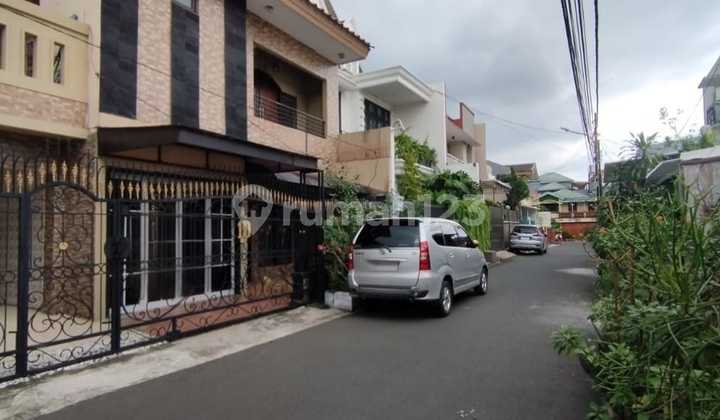 Rumah bagus SHM Bungur Senen Kemayoran Jakarta Pusat