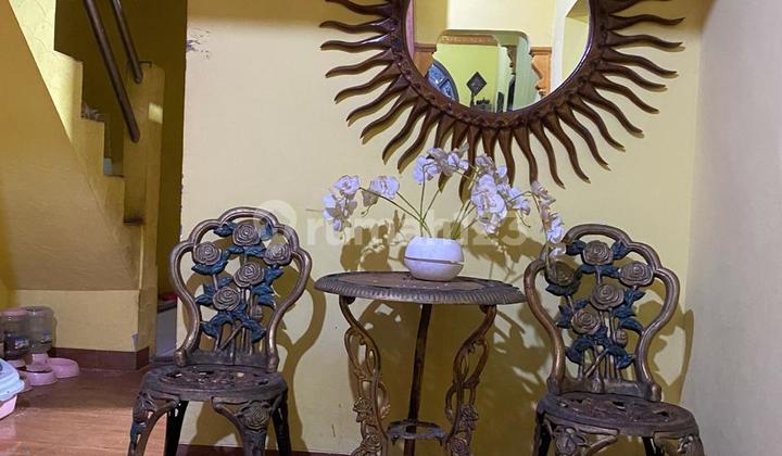 Rumah Dgn Arsitektur Cakep Tidak Ada Duanya Siap Huni SHM Kelapa Gading