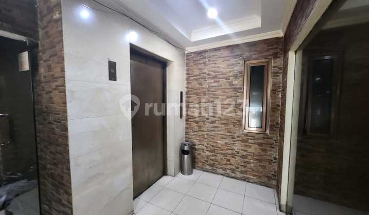 4 Floors 62 Rooms Freehold Title Kos in Mangga Besar, West Jakarta 2