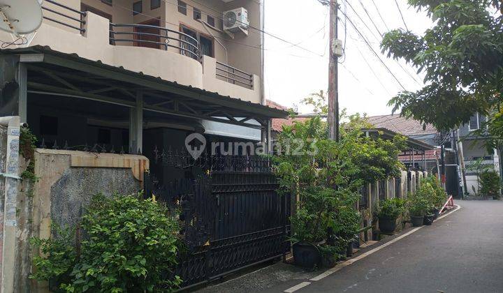 Rumah Tua HGB Hook Sumur Batu Jakarta Pusat 2