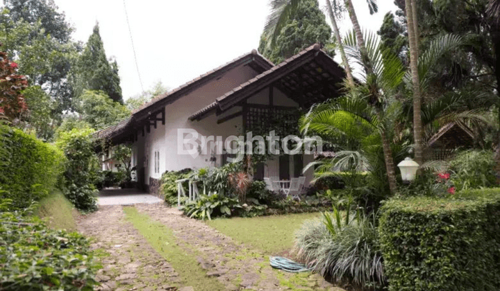 RUMAH GRAND TRAWAS, UNTUK RUMAH LIBURAN DENGAN KELUARGA, DI KOTA TRAWAS 1