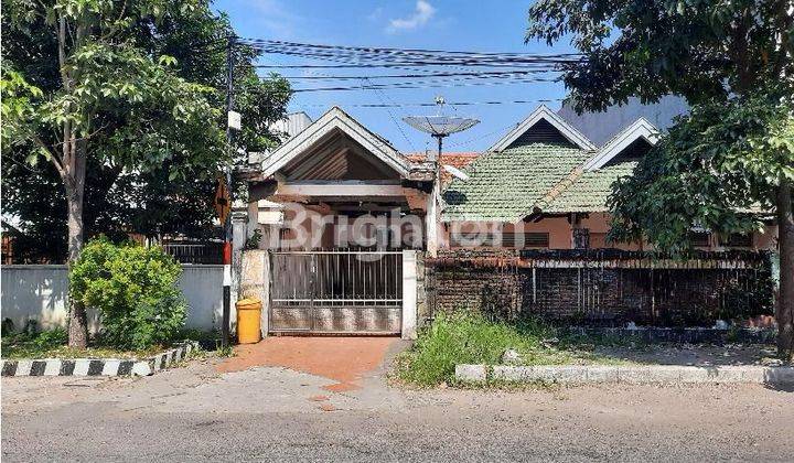 RUMAH ANJASMORO, SURABAYA PUSAT, SANGAT DEKAT DENGAN TUNJUNGAN PLAZA 1