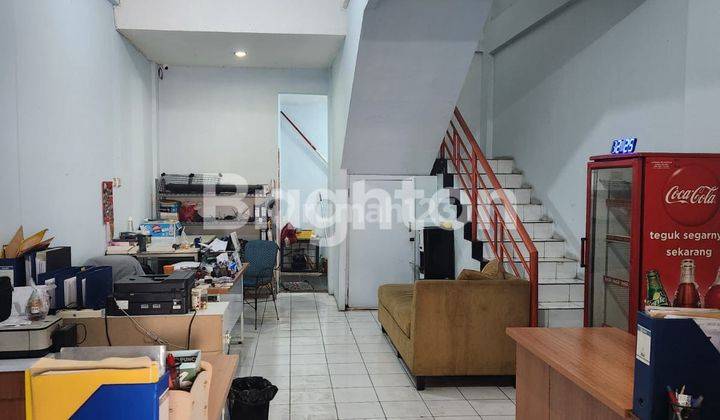 RUKO 3 1/2 LANTAI DI KISAMAUN COCOK UNTUK KANTOR DAN TEMPAT USAHA LAINNYA 2