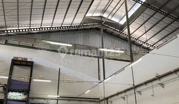 For Rent Very Nice and Very Neat Warehouse in Selembaran Tangerang