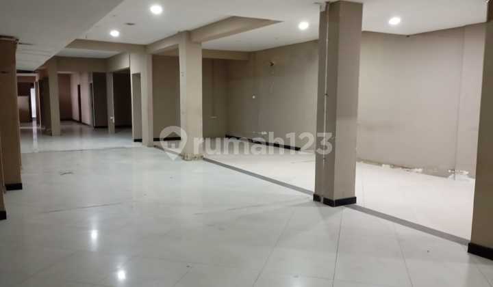 Office House Ready for Use Strategically Located at Zero Diponegoro Road Office House Ready for Use Strategically Located at Zero Diponegoro Road