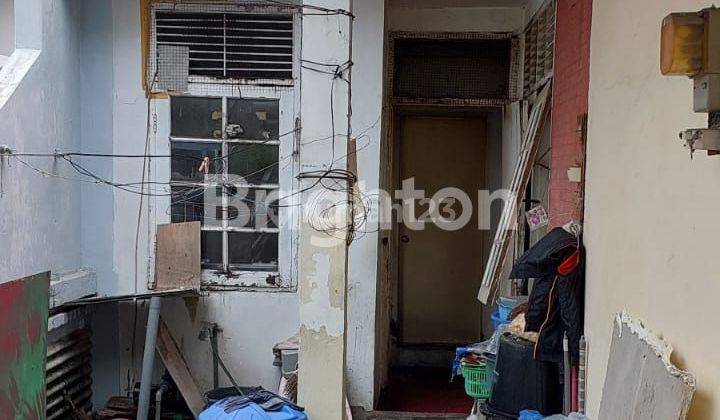 RUMAH HOOK HITUNG TANAH RUNGKUT MAPAN BARAT DEKAT MERR 2