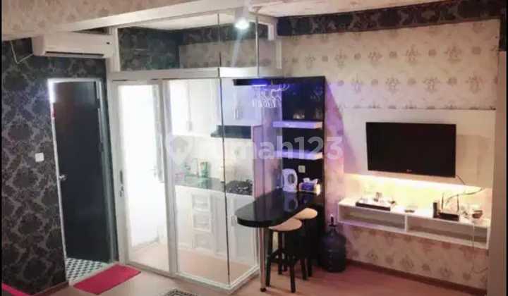 Gunawangsa Manyar Apartment Furnished 19th Floor City Center 2