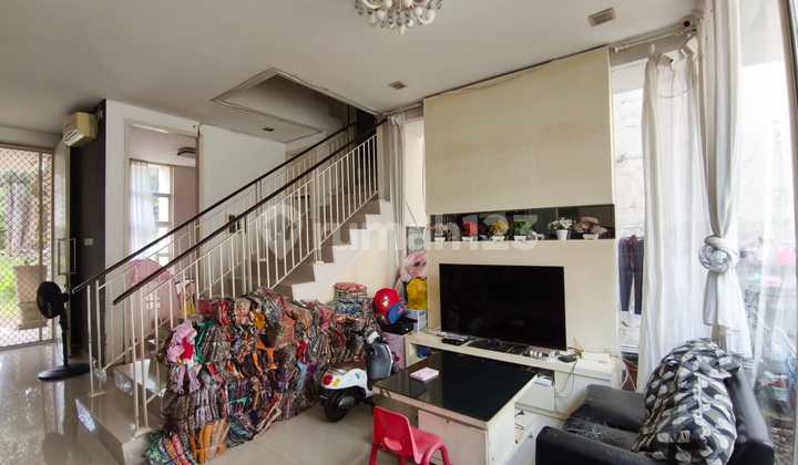 Rumah Terawat Cluster Premium Pakuwon City  2