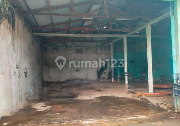 Ready-to-Use Warehouse in Pandugo Rungkut Near UPN, Truck Accessible.