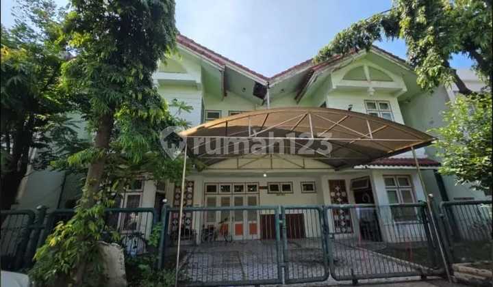 Rumah 2 Lantai Dekat Universits Polda Gayung Kebonsari 2
