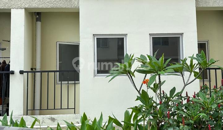 Gunawangsa Gresik Studio Apartment, Unfurnished, 1st Floor, City Center