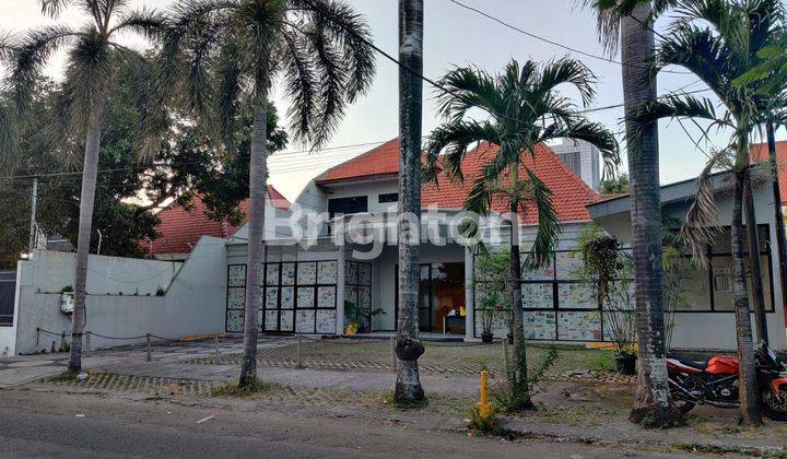 BANGUNAN EX KANTOR RAYA DARMO PUSAT KOTA 2