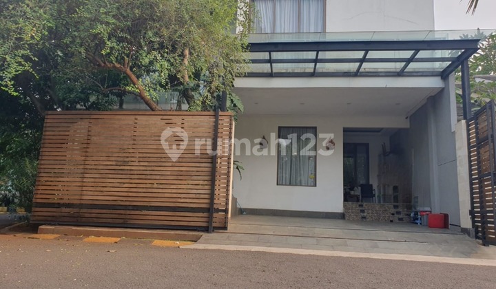 Rumah Nyaman 3 Lantai Hook Nusaloka Bsd City