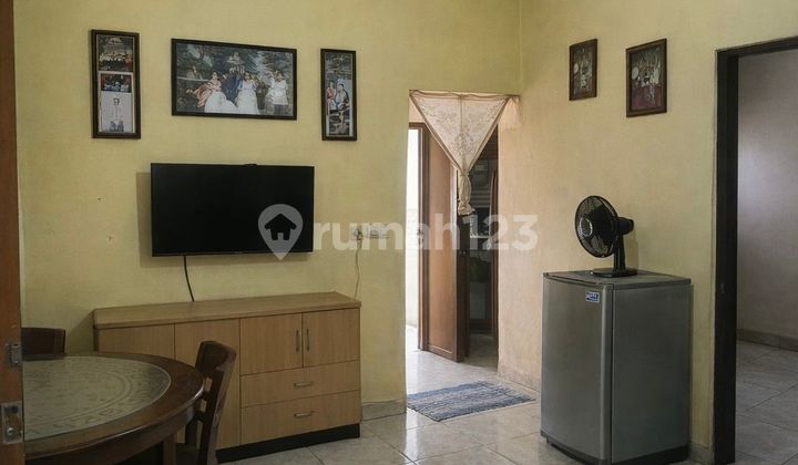 Ready-to-Occupy House, Suitable for Business with a Kiosk in Ciater, South Tangerang. 2