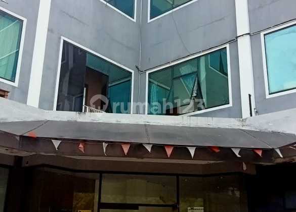 Quick Sale Multipurpose Boarding Building In Kemanggisan, West Jakarta 1